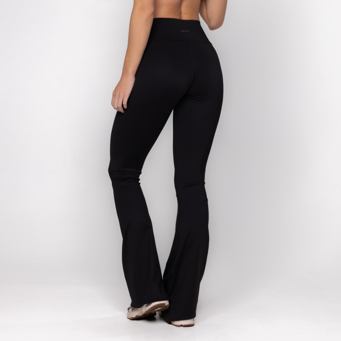 Calça Flare Bossa Preta