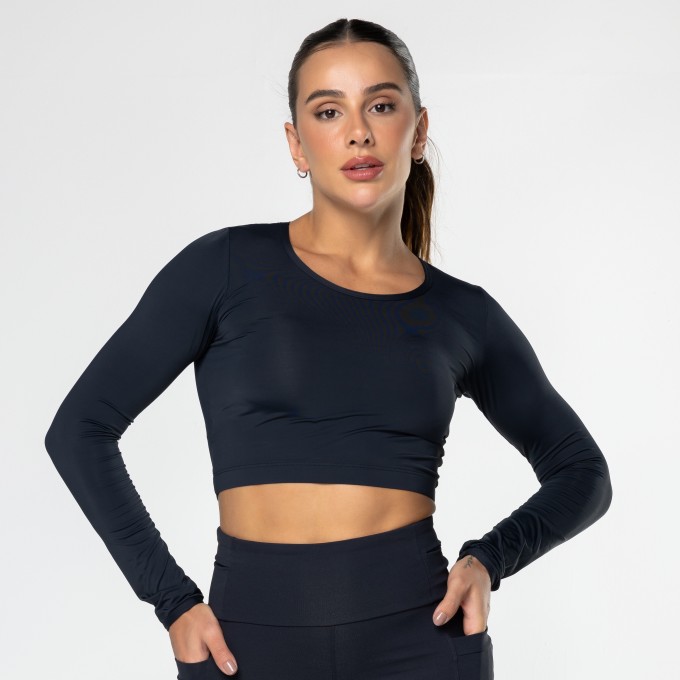 Cropped Manga Longa Preto