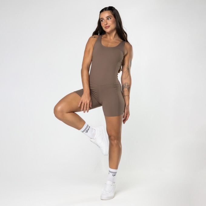 Macaquinho Fitness Gaia Marrom Castanho