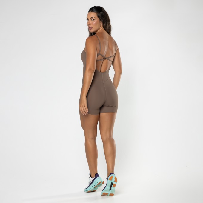 Macaquinho Fitness Shape Marrom Castanho