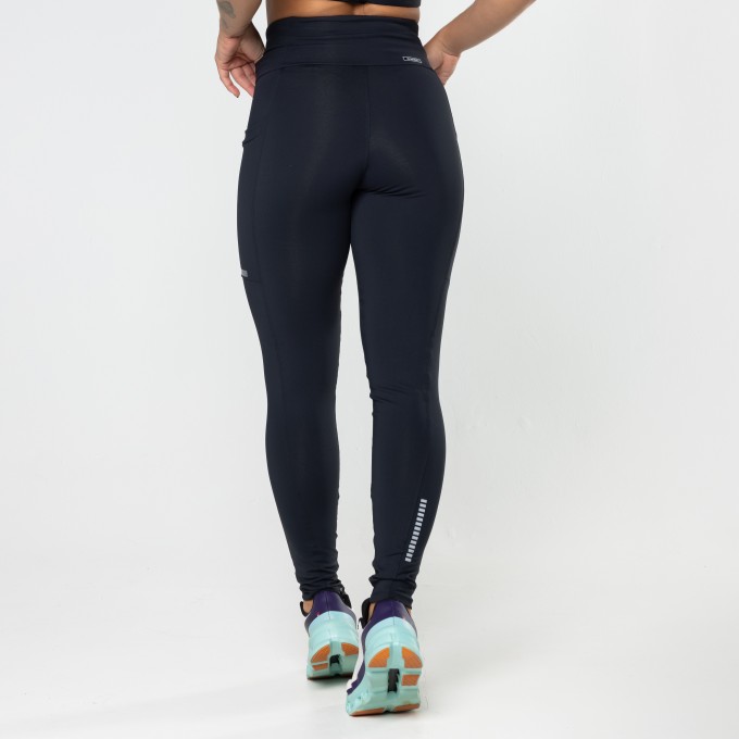 Calça Legging Pacer Multibolsos Preta