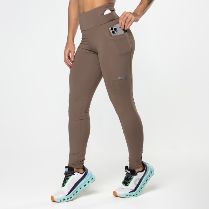 Calça Legging Pacer Multibolsos Marrom Castanho