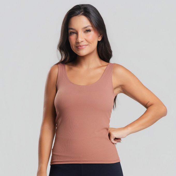 Camiseta Básica Alça Larga Mocha Canelada